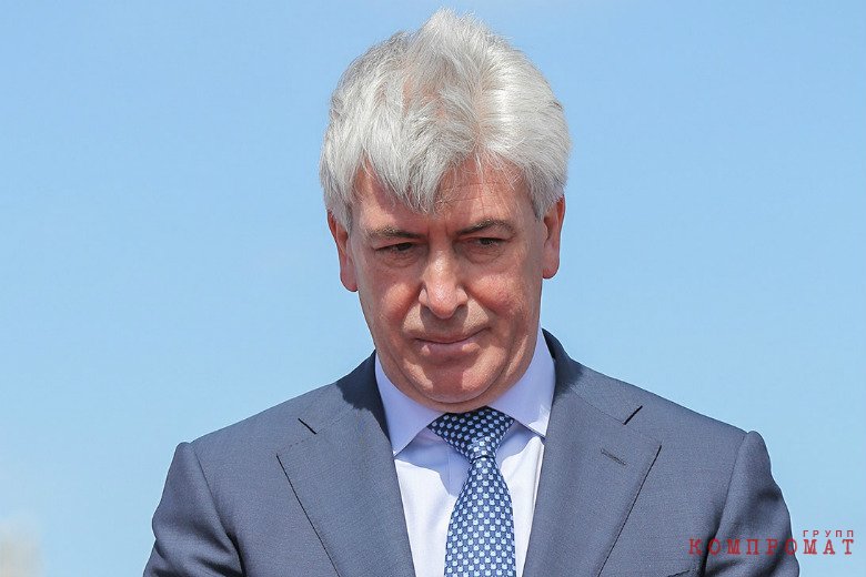 СК отказался проверять ФСБ по жалобе о разглашении налоговой тайны Израйлита