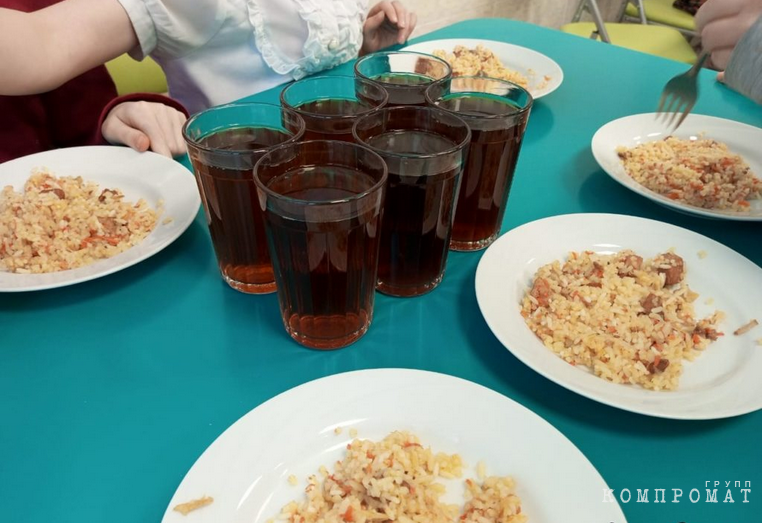 На рынке школьного питания Екатеринбурга разгорелись новые конфликты. Оценку «ночным торгам» дадут в ФАС