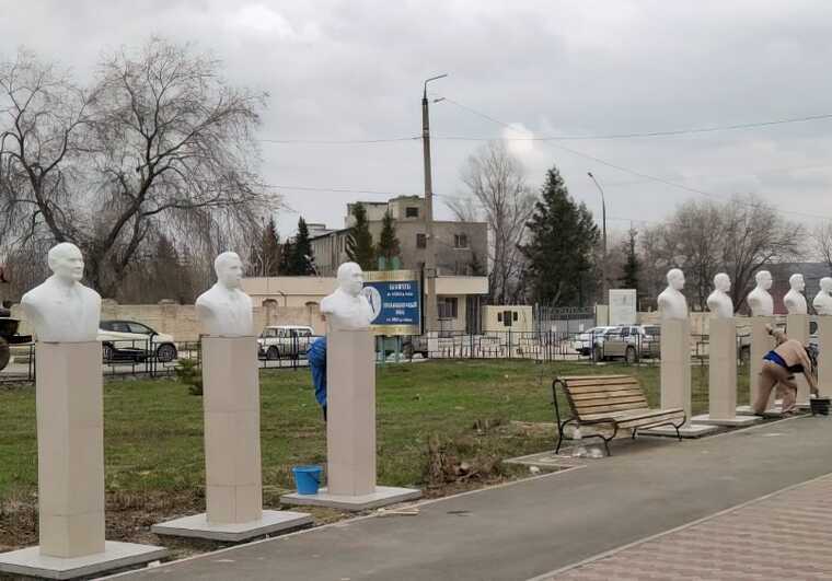 И дороги не ремонтировались, и бюсты не мрамор — саратовская КСП нашла в Гагаринском районе «левые» траты на 49 миллионов рублей